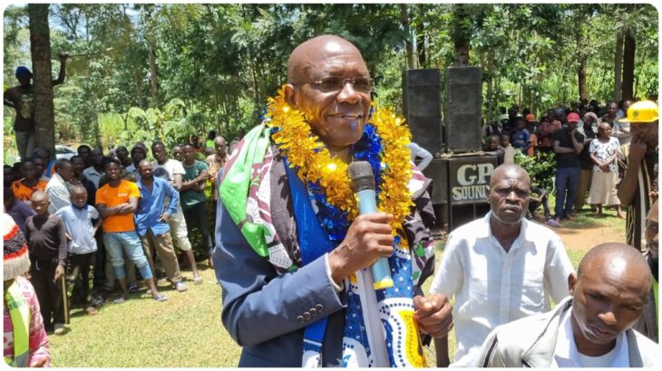 Former Kakamega Senator Boni Khalwale will be seeking to recapture his seat in the August 9, General Election.