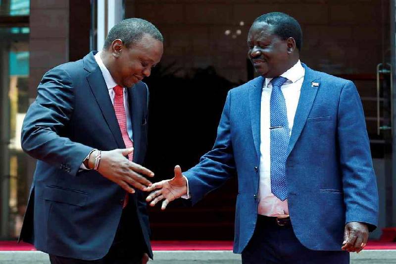 Elgeyo Marakwet Senator Kipchumba Murkomen said that Uhuru must stick to the handshake plan and support Raila Odinga through the BBI. Photo: State House/Facebook