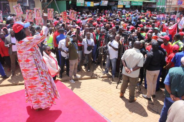 Azimio la Umoja presidential running mate Martha Karua has dared Deputy President William Ruto and his allies to face her instead of sending youths to disrupt her rallies.