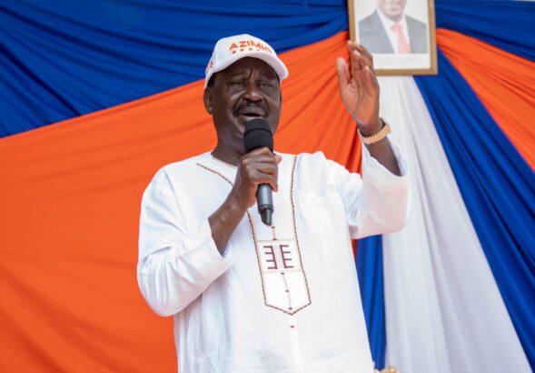 Azimio la Umoja-OK presidential flag bearer Raila Odinga has recounted how he helped Kwale governor Salim Mvurya win the 2013 gubernatorial seat.